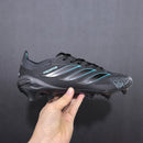 BOTA DE FUTBOL ADIDAS PREDATOR